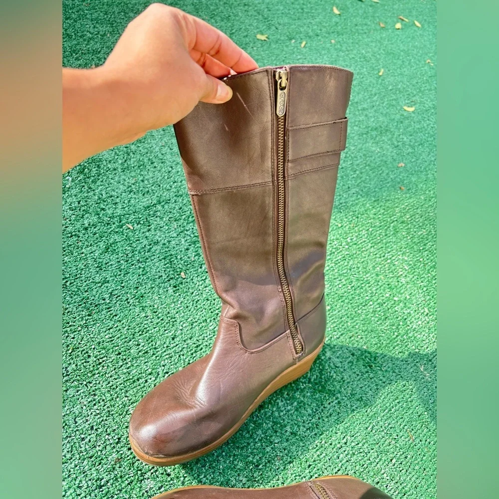 ‼️Sale‼️CROCS Brown Over the Knee Boots
